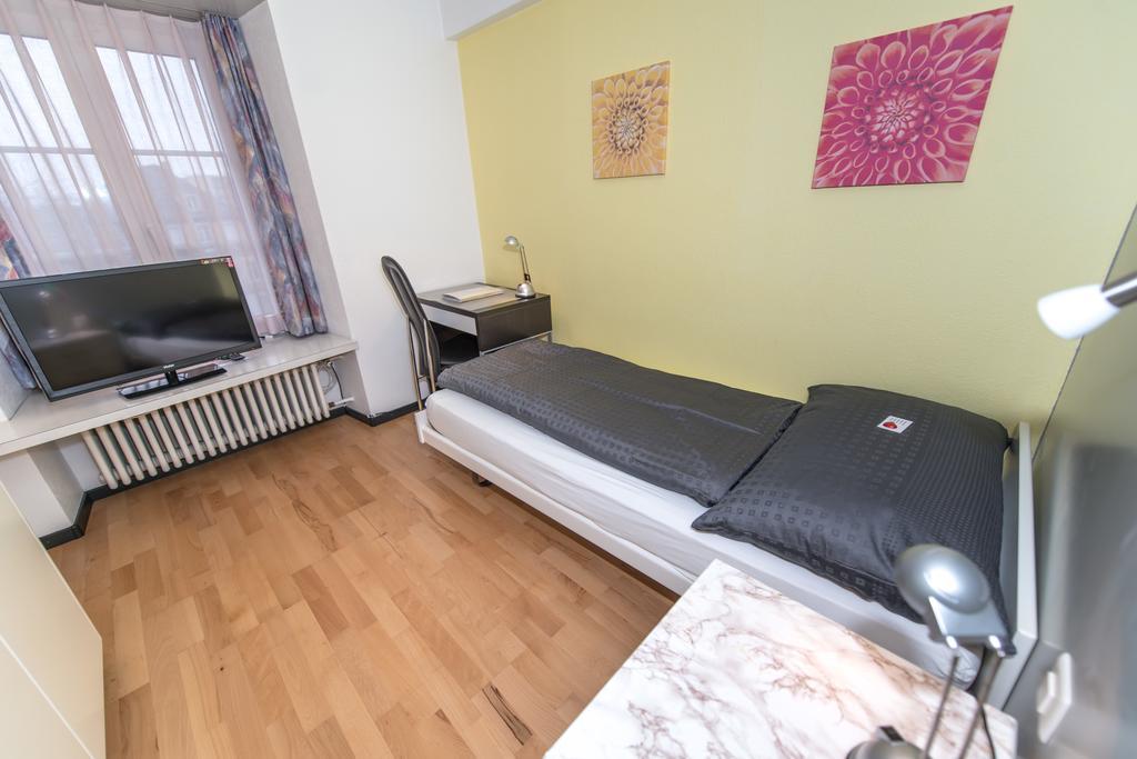 Hotel Rotes Haus Brugg  Exterior foto